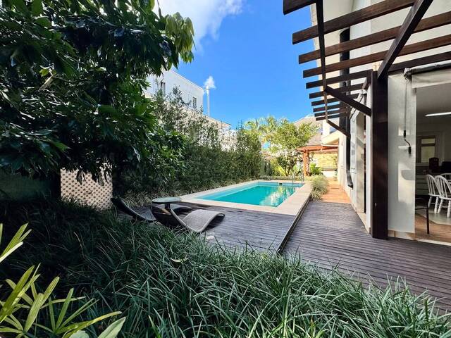 #21 - Casa para Venda em Florianópolis - SC - 1